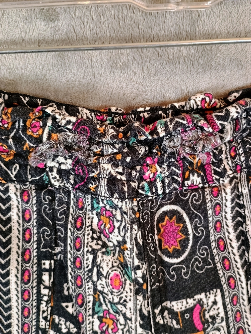 Cali 1850 Floral High Waist Women's Shorts Size Small - Picture 5 of 10